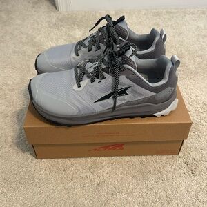 Altra Gray Lone Peak 9 Men’s Size 8 Wide